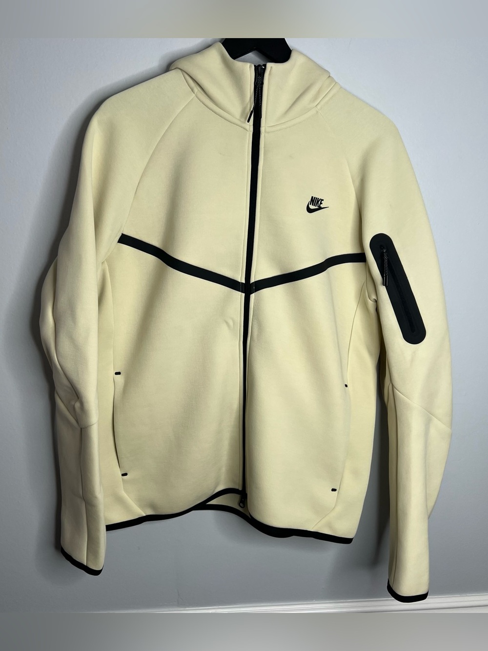 Nike Tech Full Zip Windrunner Hoodie Mens Medium Cream